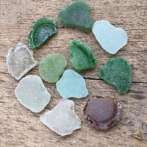 1.38- 2.36 inches Sea Glass Pieces, 13 Large Beach Glas For Jewelry Making, Raw Sea Glass, Frosted Big Beach Sea Glass For Craft Projects