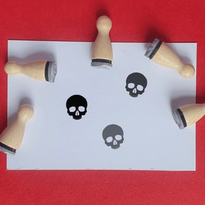 Mini timbro teschio, Mini timbri in gomma, piccolo timbro di gomma, piccolo timbro di gomma, francobolli di Halloween, timbro di gomma di Halloween, timbro per carte