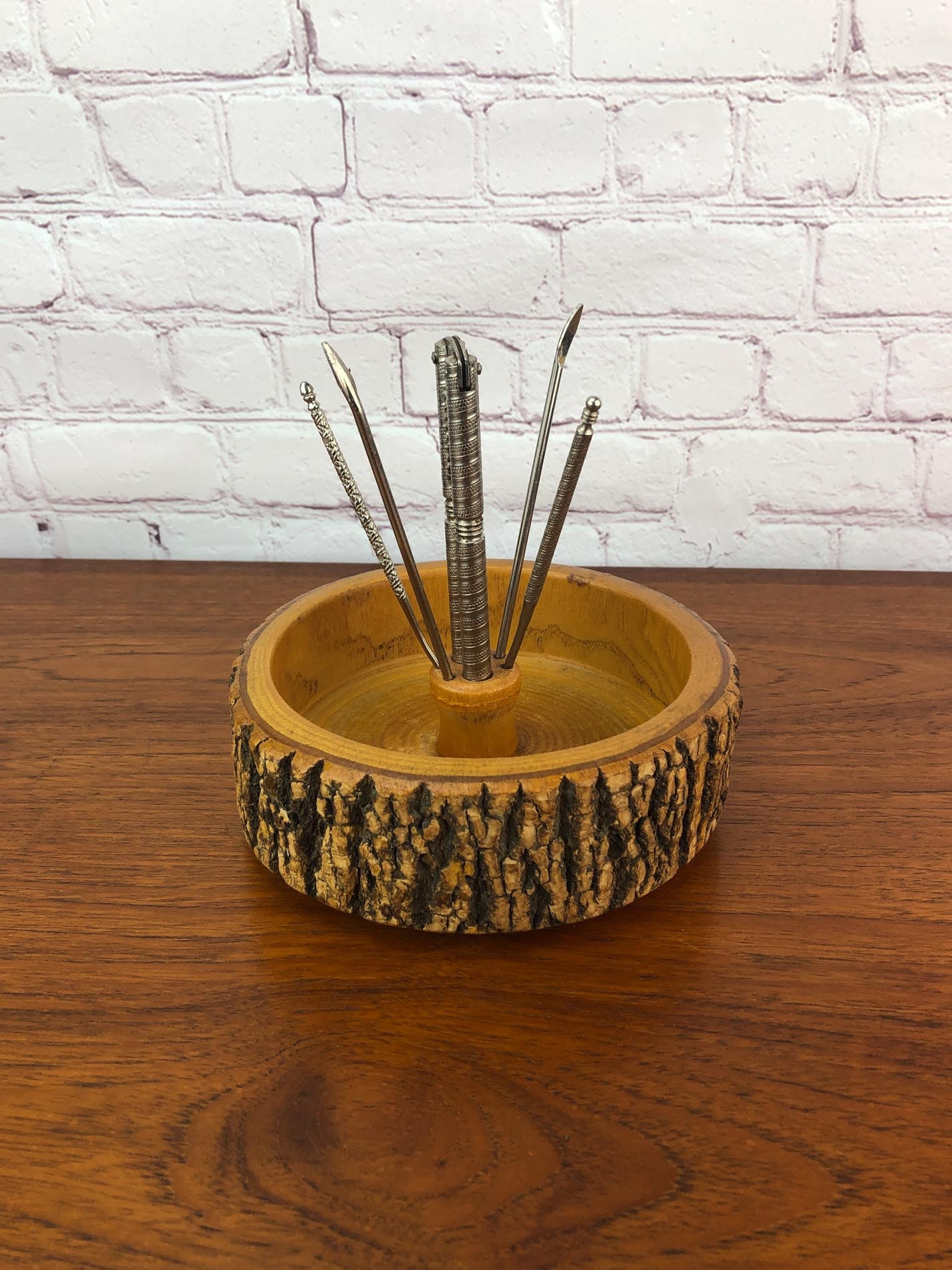 Ellwood Rusticware Nut Bowl, Rustic Nut Bowl, Christmas Nut Bowl