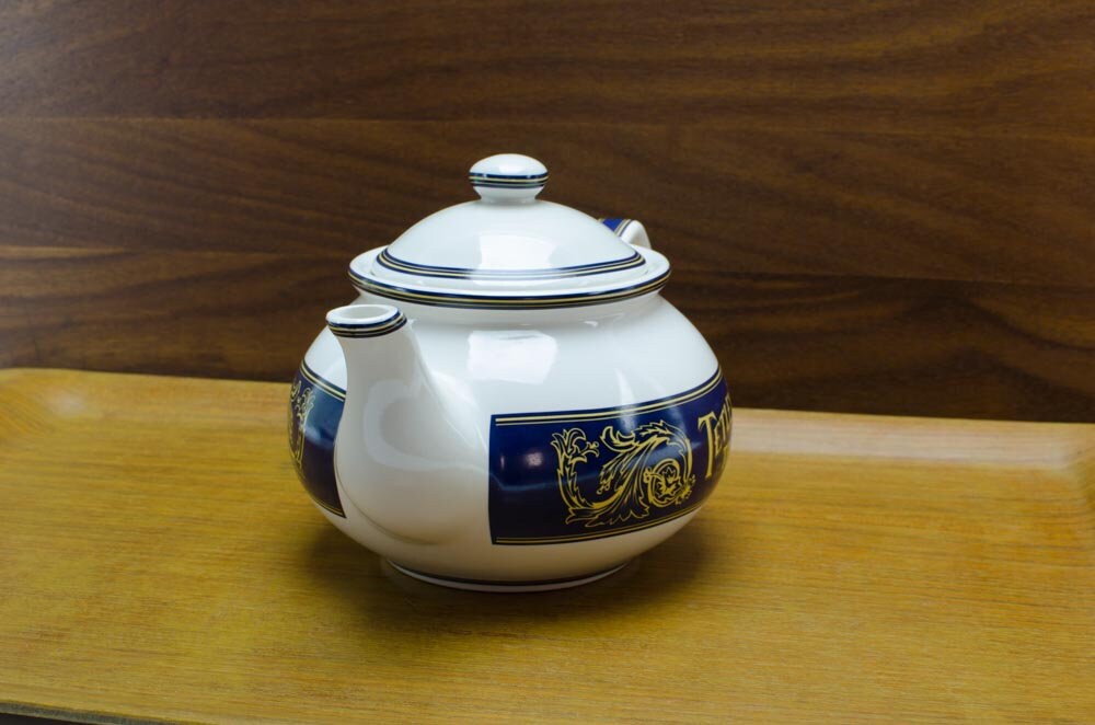 Tetley Teas Teapot Set, Tetley Teas Collectible Cobalt Blue Tea Pot set