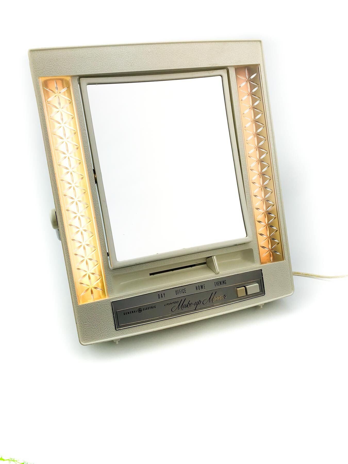 Makeup Mirror, Makeup Mirror With Lights, Makeup Mirror Vintage, GE