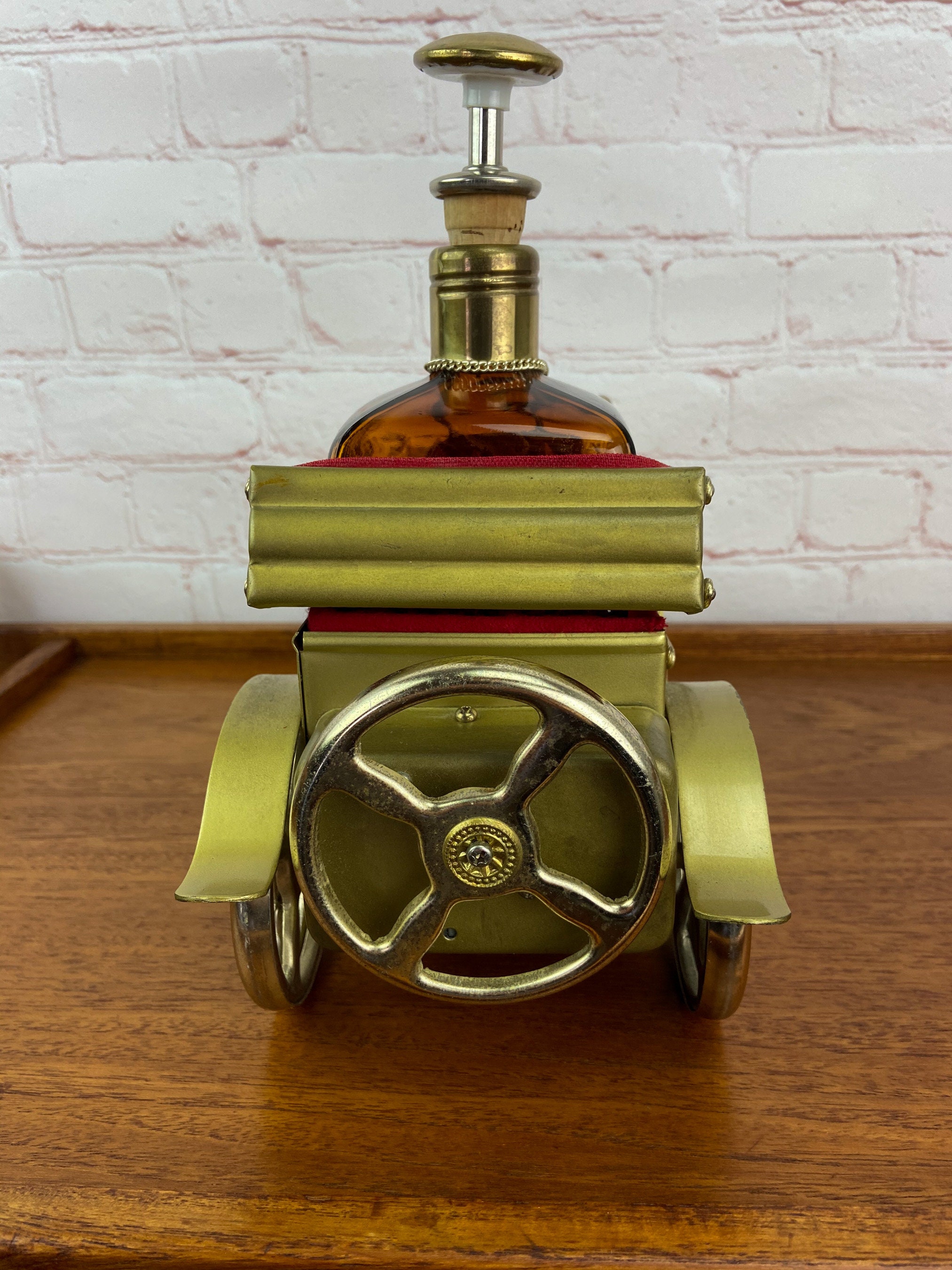 Vintage Car Decanter, Music Playing Car Decanter, Novelty Car Decanter