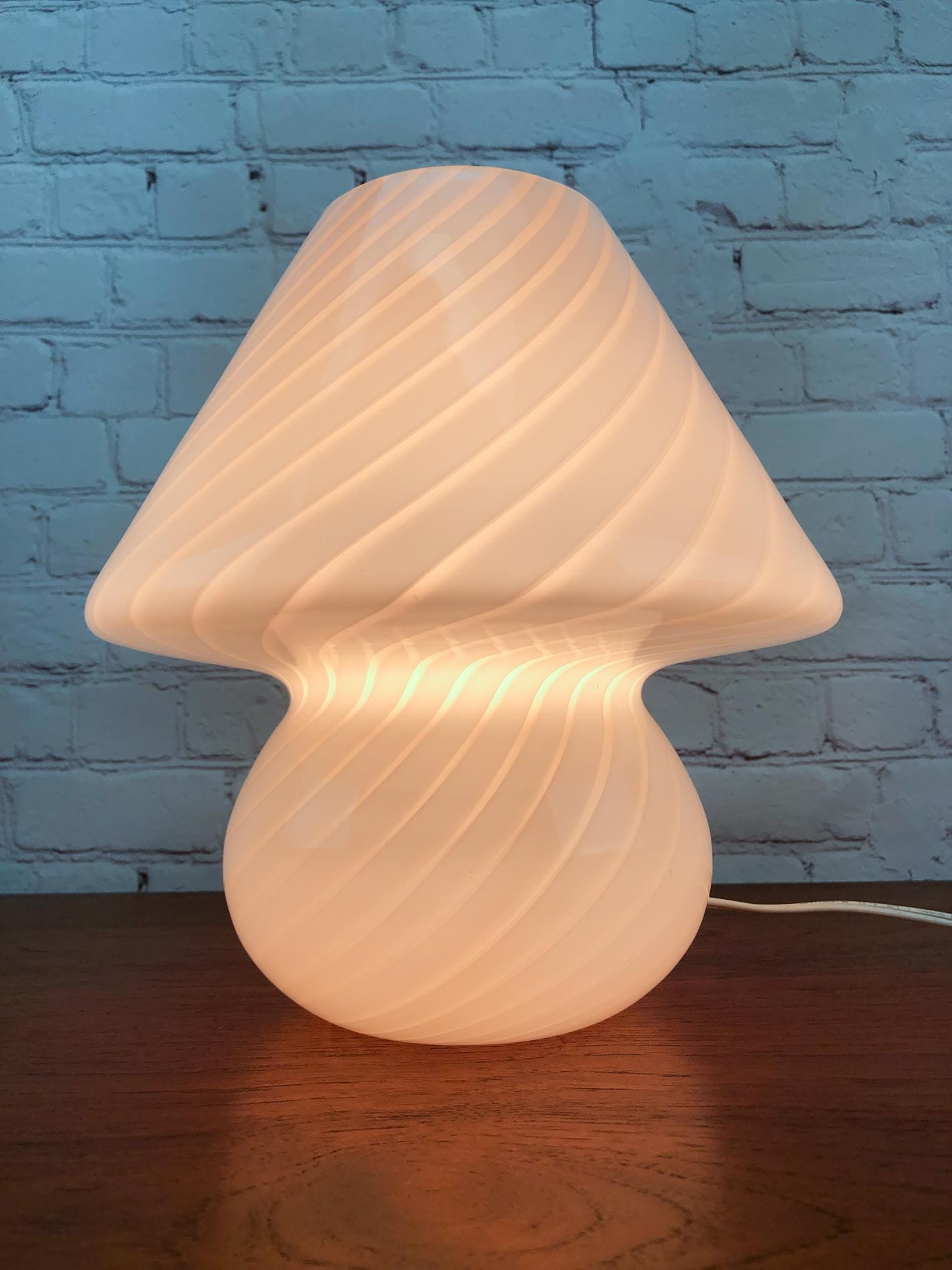 Murano Mushroom Lamp, Murano Mushroom Glass Lamp, Murano Swirl Mushroom