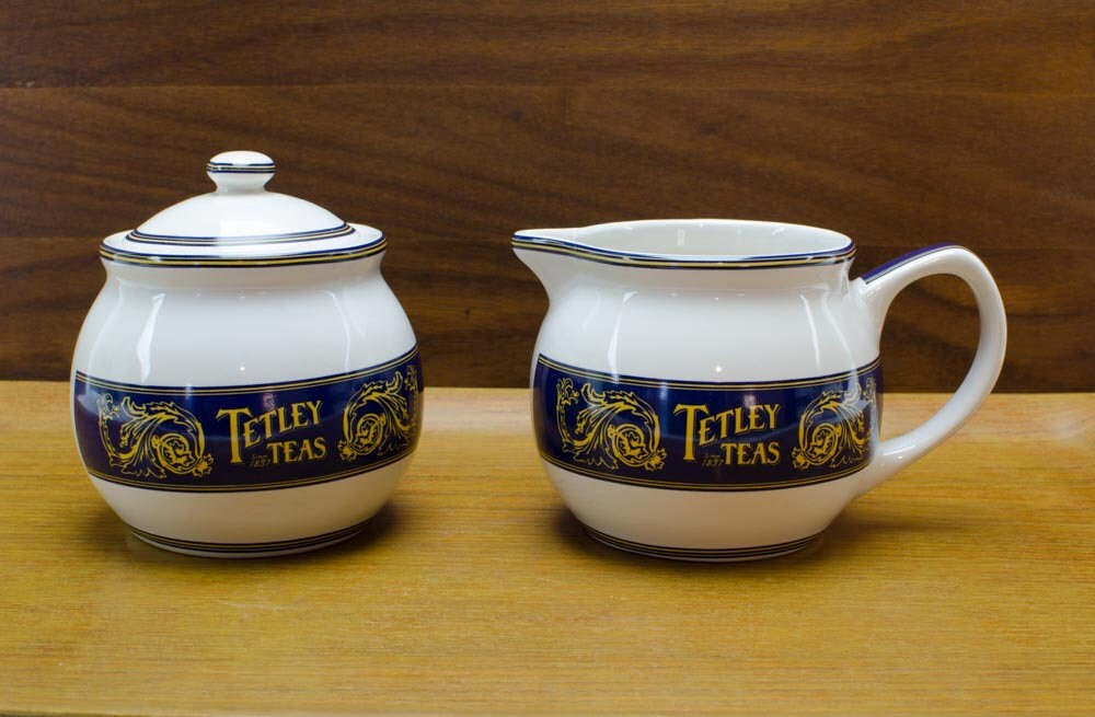 Tetley Teas Teapot Set, Tetley Teas Collectible Cobalt Blue Tea Pot set