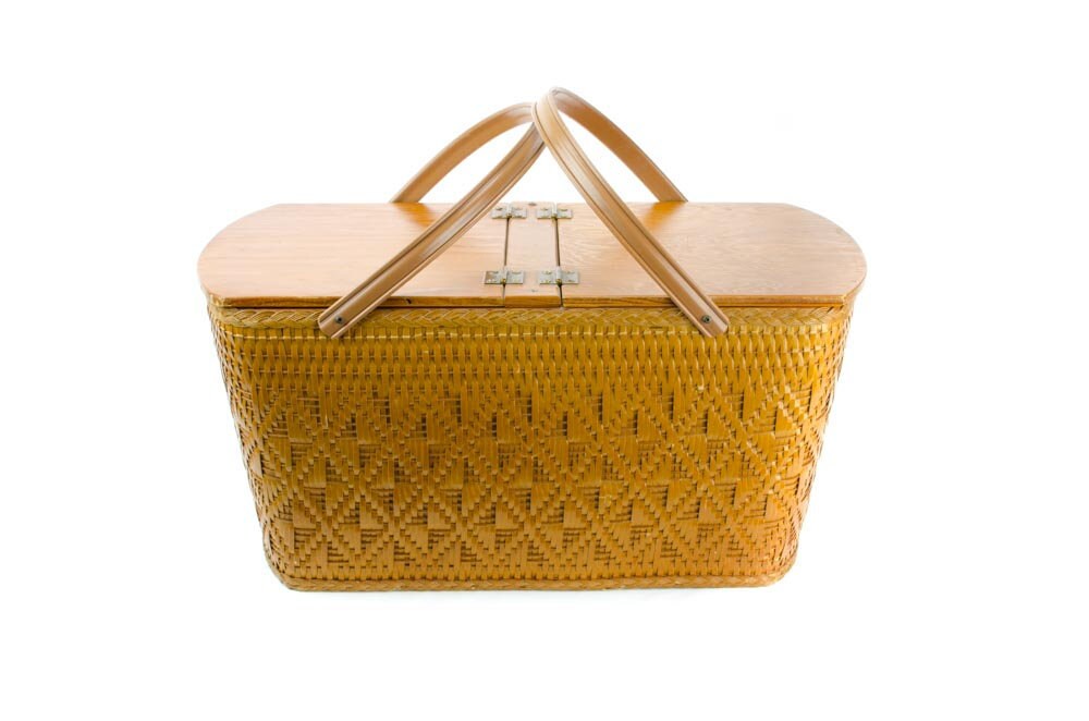 Wicker Picnic Basket, Rattan Picnic Basket, Rockland Furniture Royal