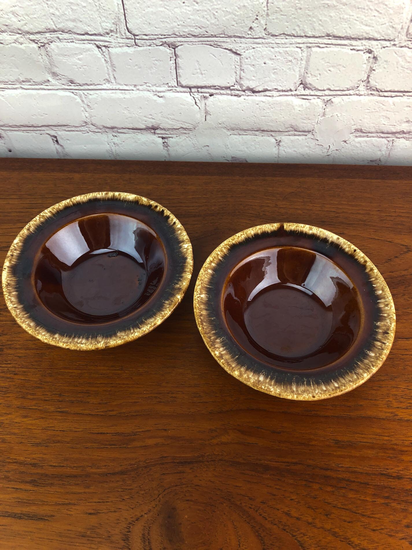 Hull Crestone Cereal Bowls (2), Hull Brown Drip Oven Proof USA Bowls