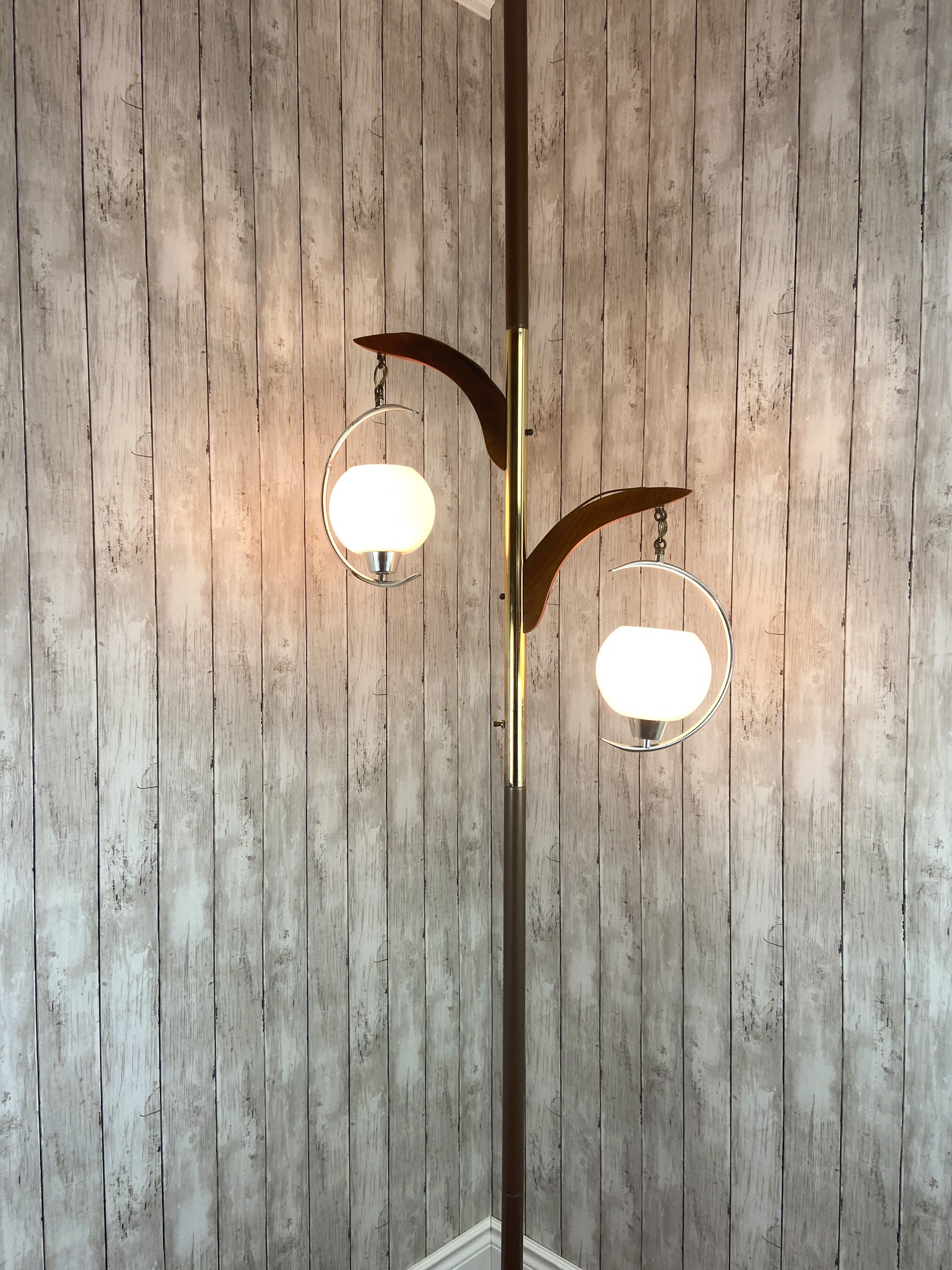 Tension Pole Lamp MCM Pole Lamp Mid Centur Modern Tension Pole Mid