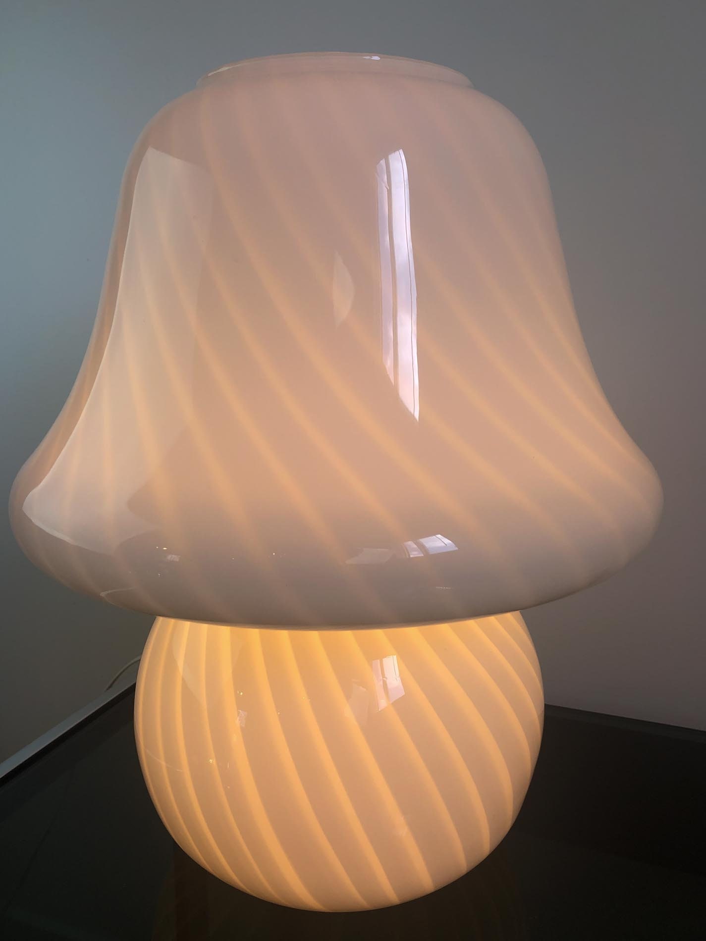 Murano Mushroom Lamp, Murano Mushroom Glass Lamp, Murano Swirl Mushroom