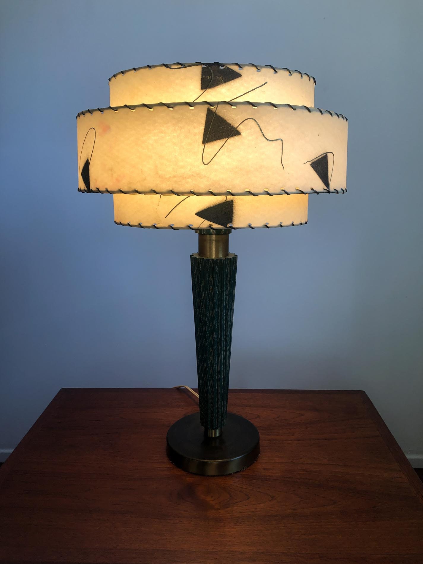 Mid Century Atomic Lamp - www.inf-inet.com