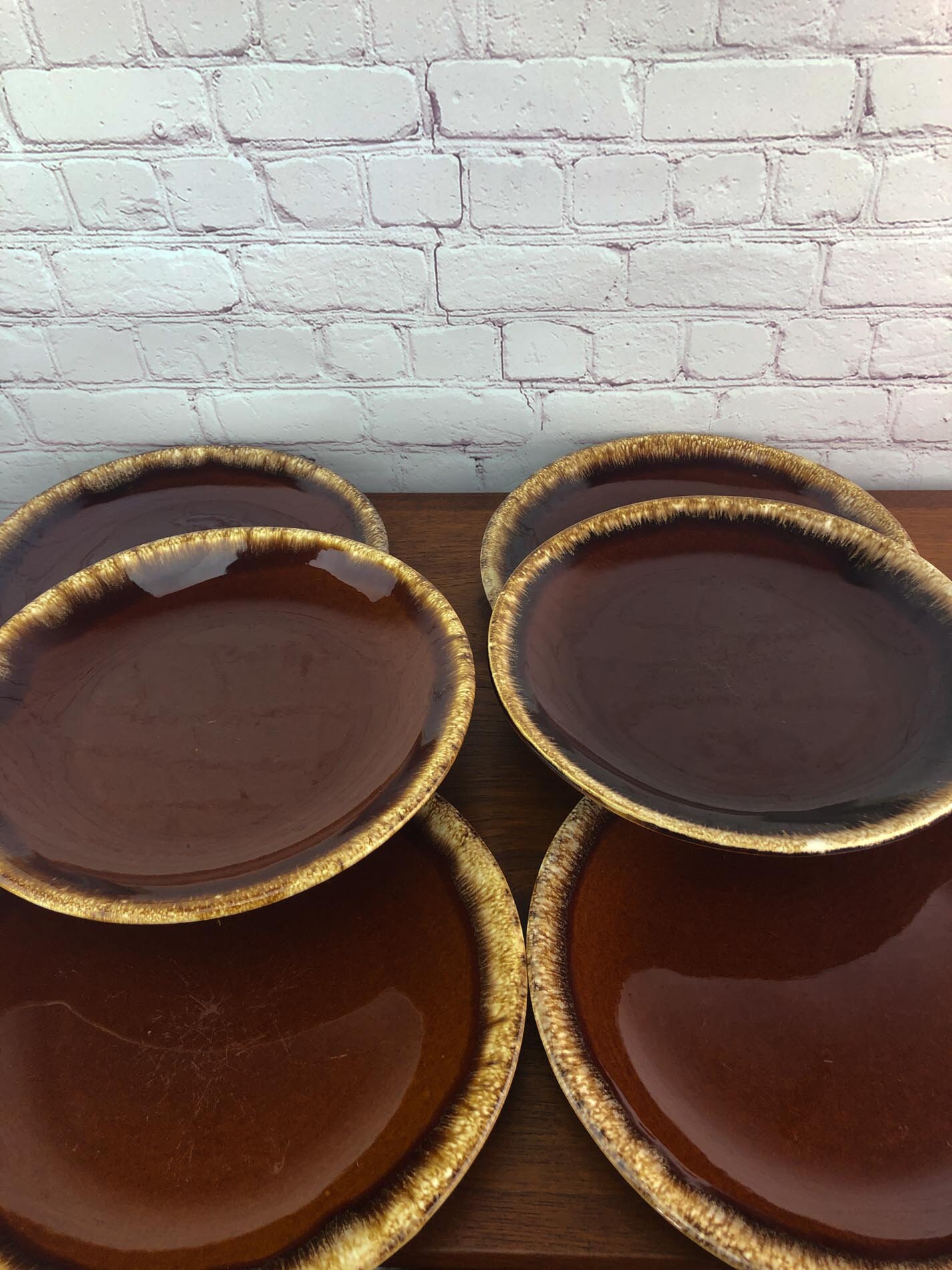 Hull Dinner Plates (6), Hull Brown Drip Oven Proof USA Dinner Plates