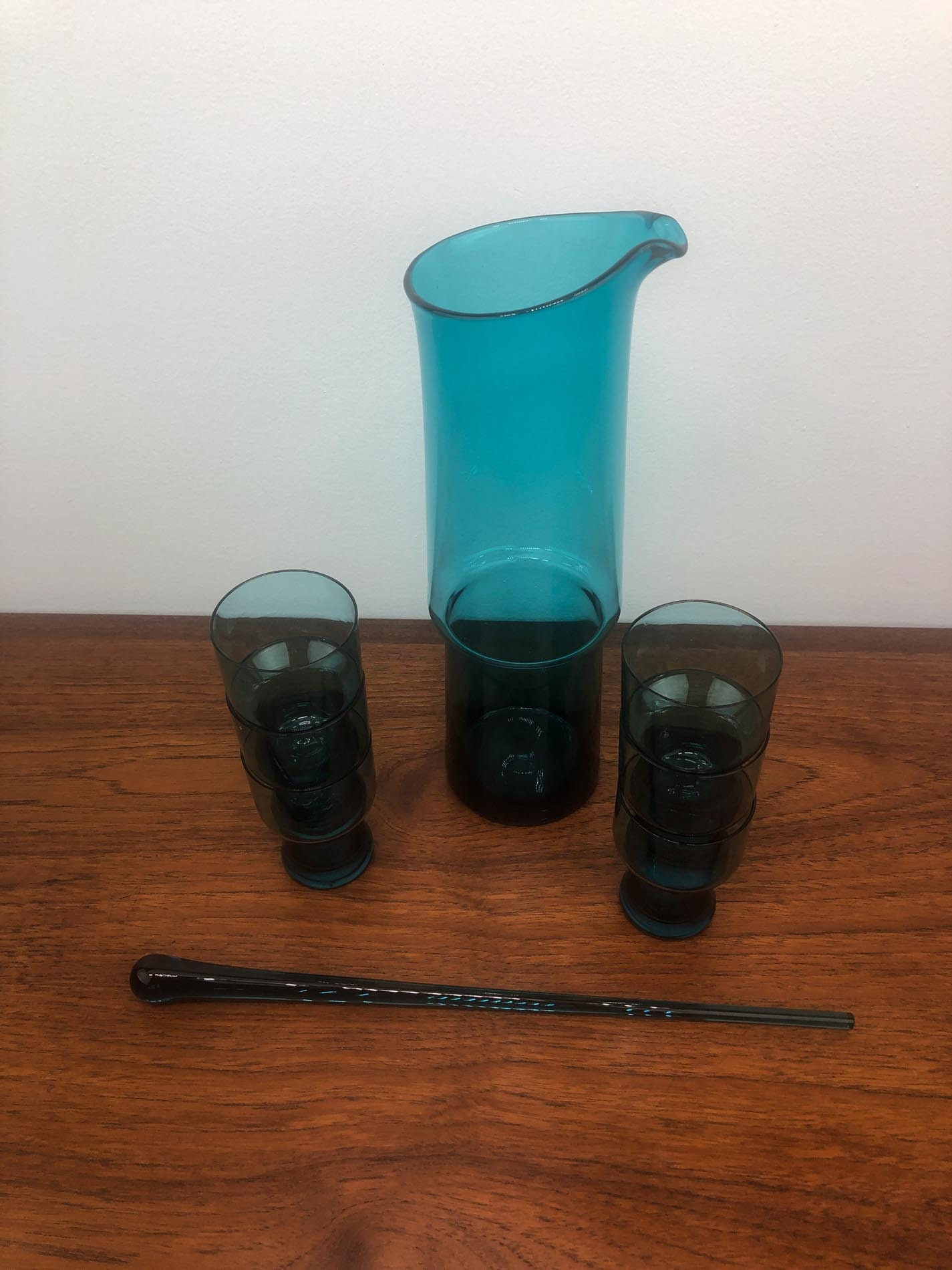 Martini Pitcher, MMC Martini Carafe, Blue Carafe and Glasses, Mid