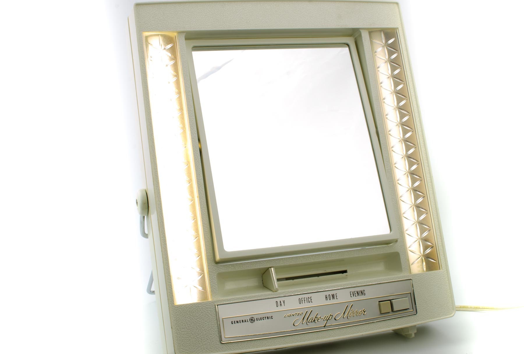 Makeup Mirror, Makeup Mirror With Lights, Makeup Mirror Vintage, GE