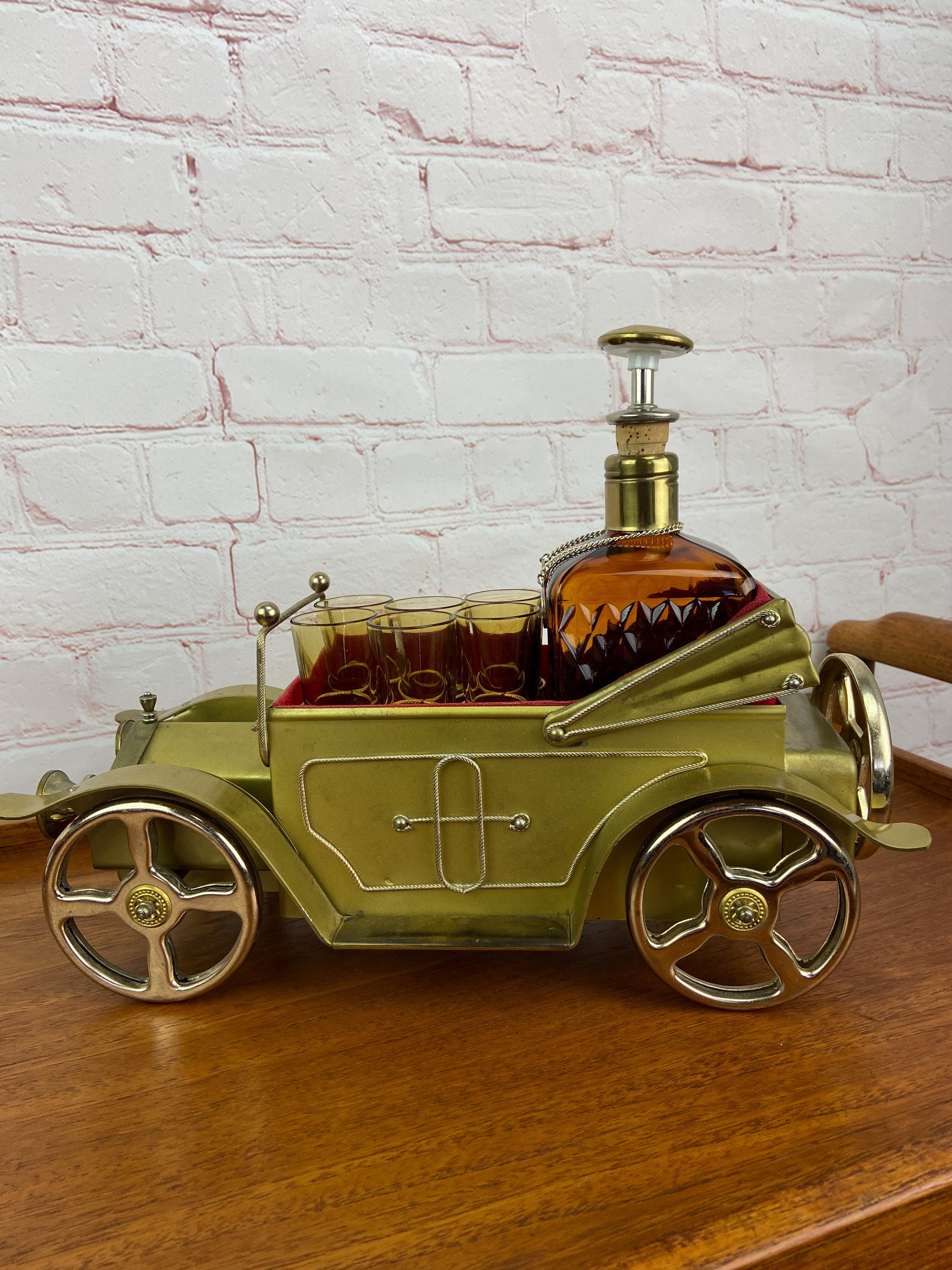 Vintage Car Decanter, Music Playing Car Decanter, Novelty Car Decanter