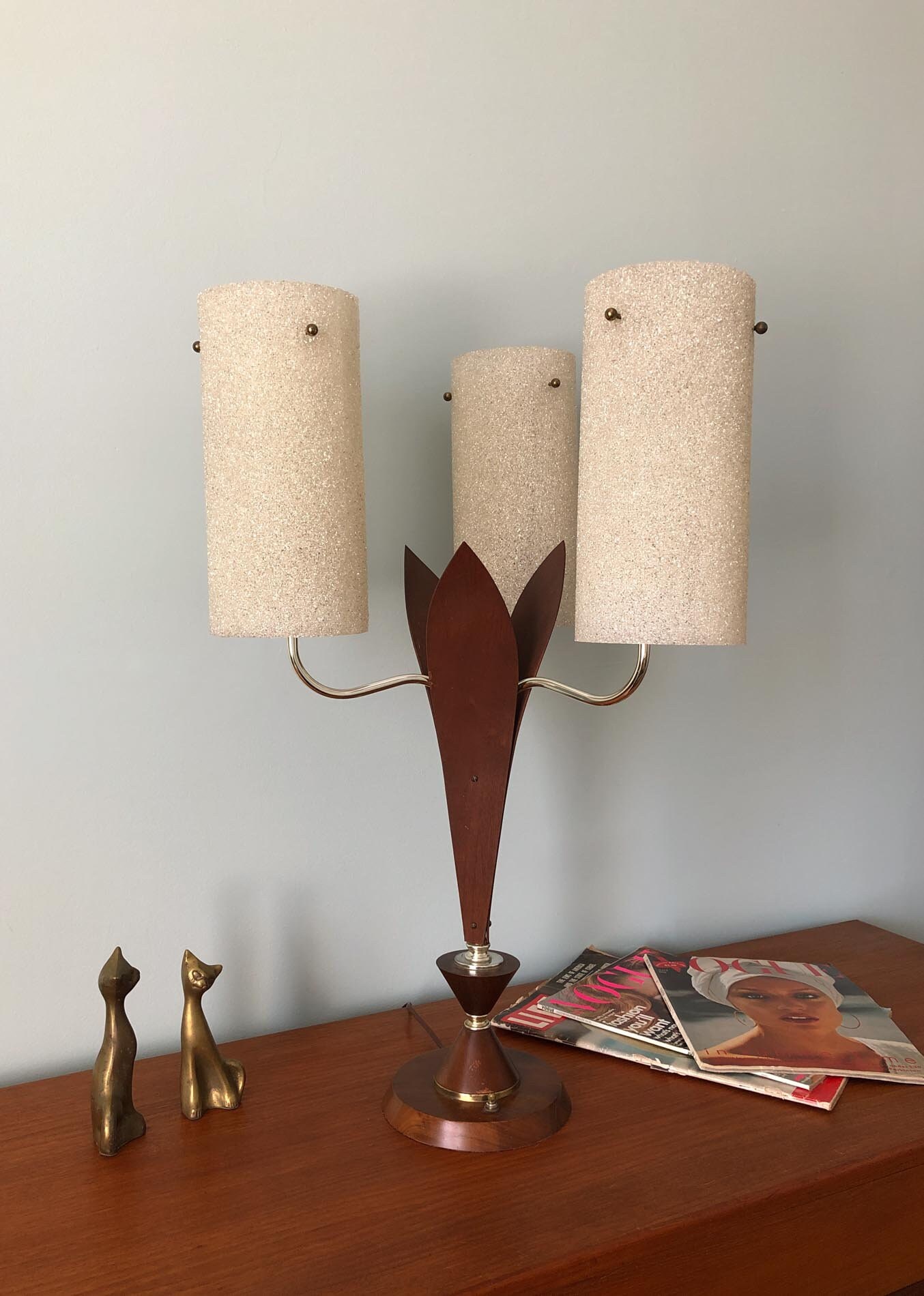 Lucite Table Lamp, Mid Century Table Lamp, Vintage Lucite Lamp, Mid Century Lucite Lamp, Kane