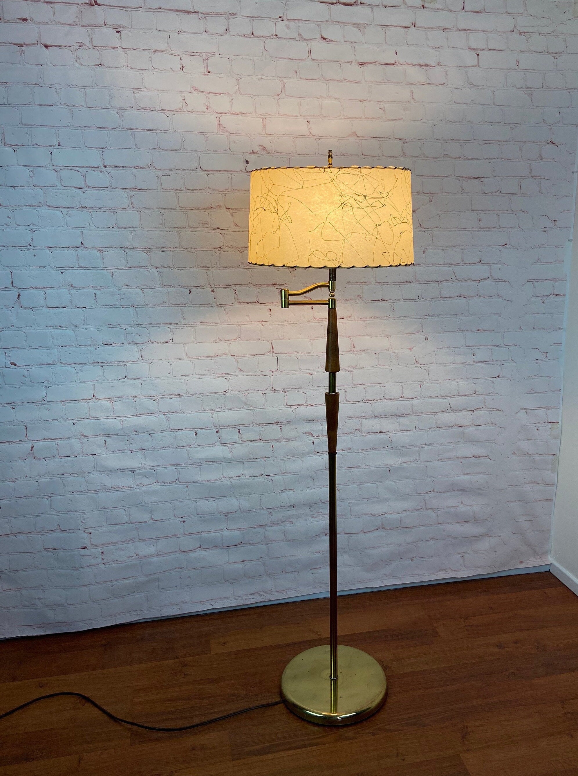 MCM Floor Lamp, Mid Century Floor Lamp, Fiberglass Shade Floor Lamp