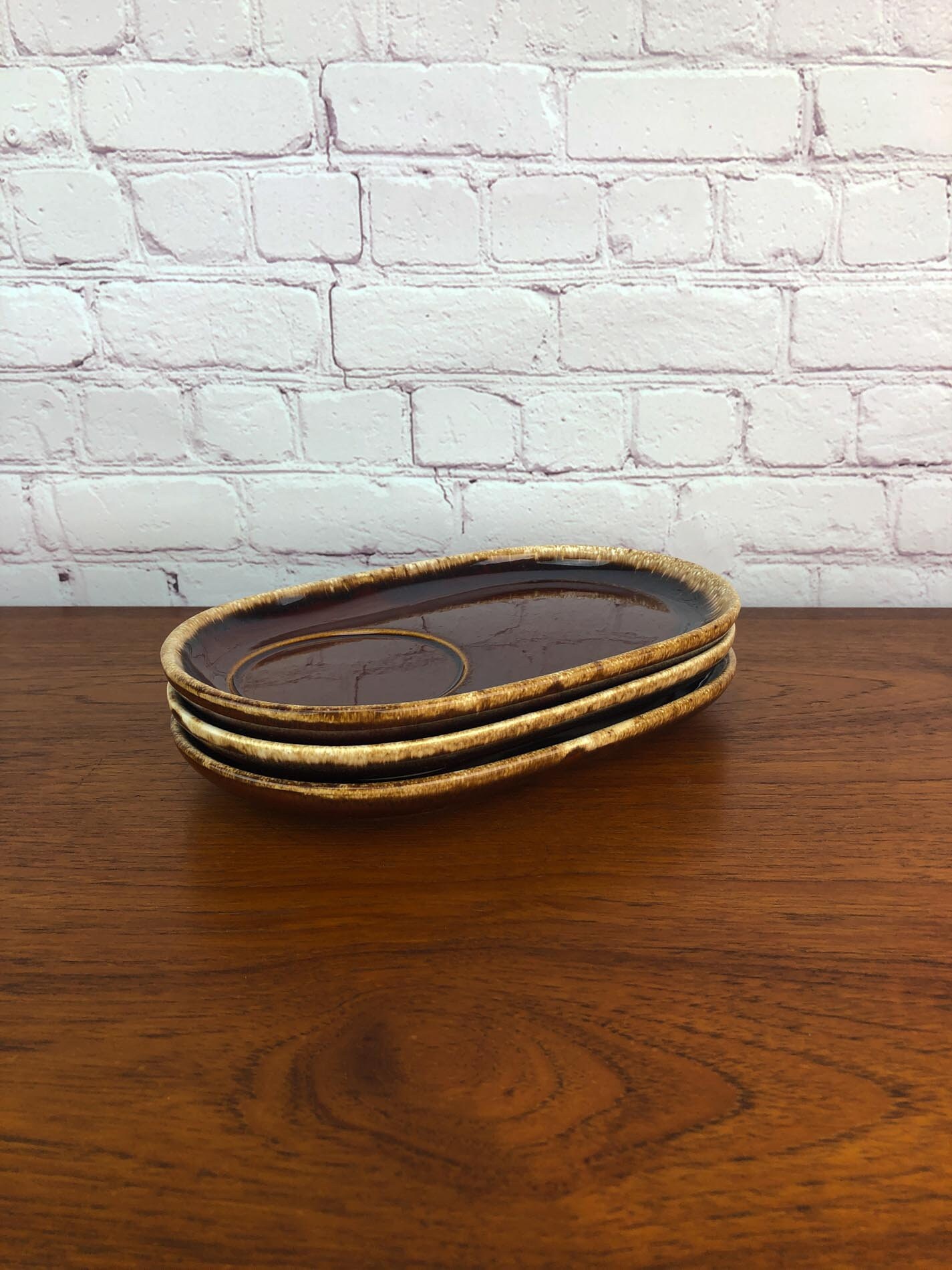 Hull Luncheon Plates (3), Hull Brown Drip Oven Proof USA Snack Plates