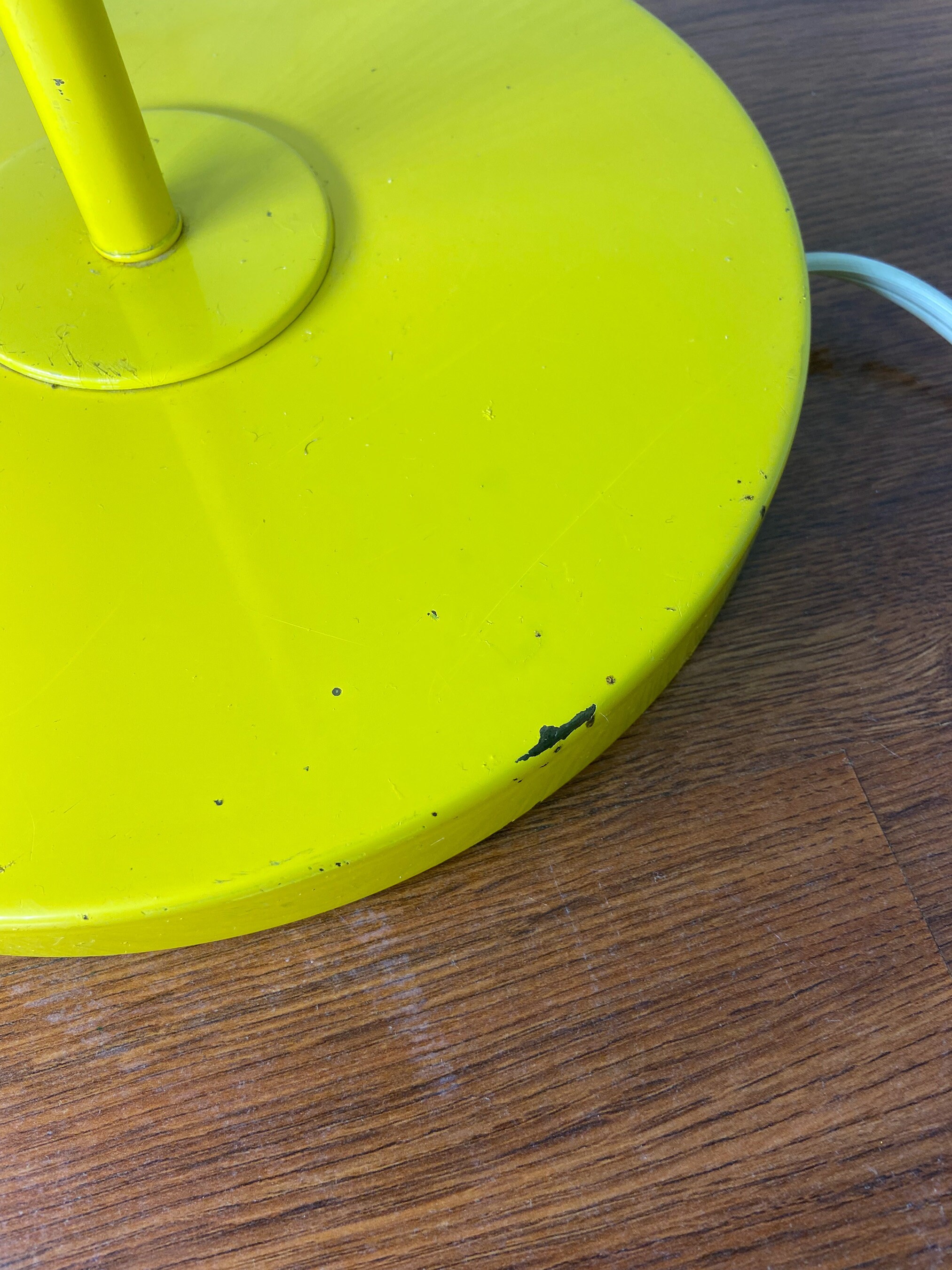 Mid Century Floor Lamp, Yellow Spot Floor Lamp, Yellow Floor Lamp, Vintage Metal Floor Lamp