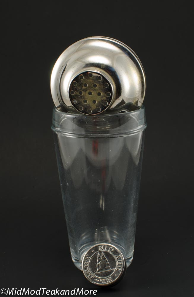 ElBart Dry Gin Cocktail Shaker, Vintage Cocktail Shaker, Advertising