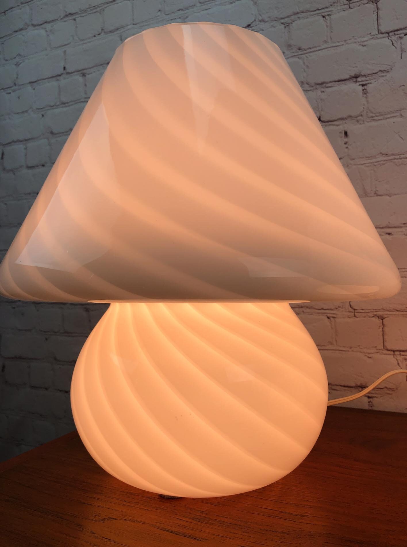 Murano Mushroom Lamp, Murano Mushroom Glass Lamp, Murano Swirl Mushroom