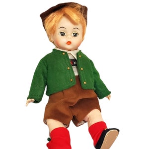 1973 Madame Alexander International Tiroler Junge Puppe
