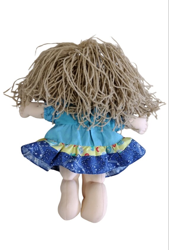 HASBRO CABBAGE PATCH EASY-TO-STYLE CRIMP 'N CURL blond hair