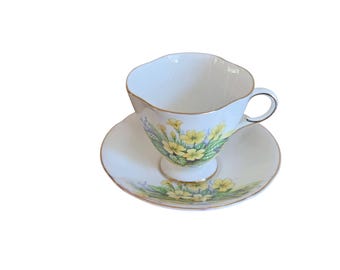 Vintage Clarence Bone China England Teacup and Saucer Yellow Floral Pattern