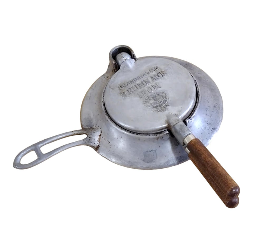 Nordic Ware Norwegian Krumkake Iron 