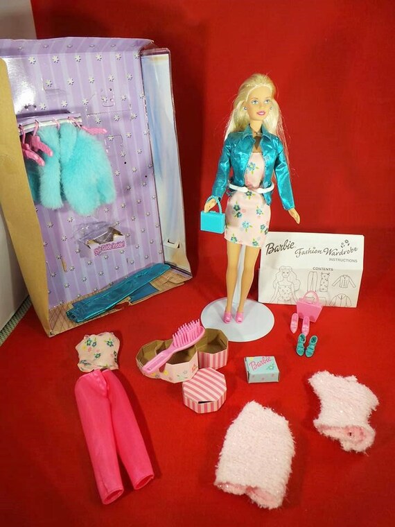 barbie fashion wardrobe