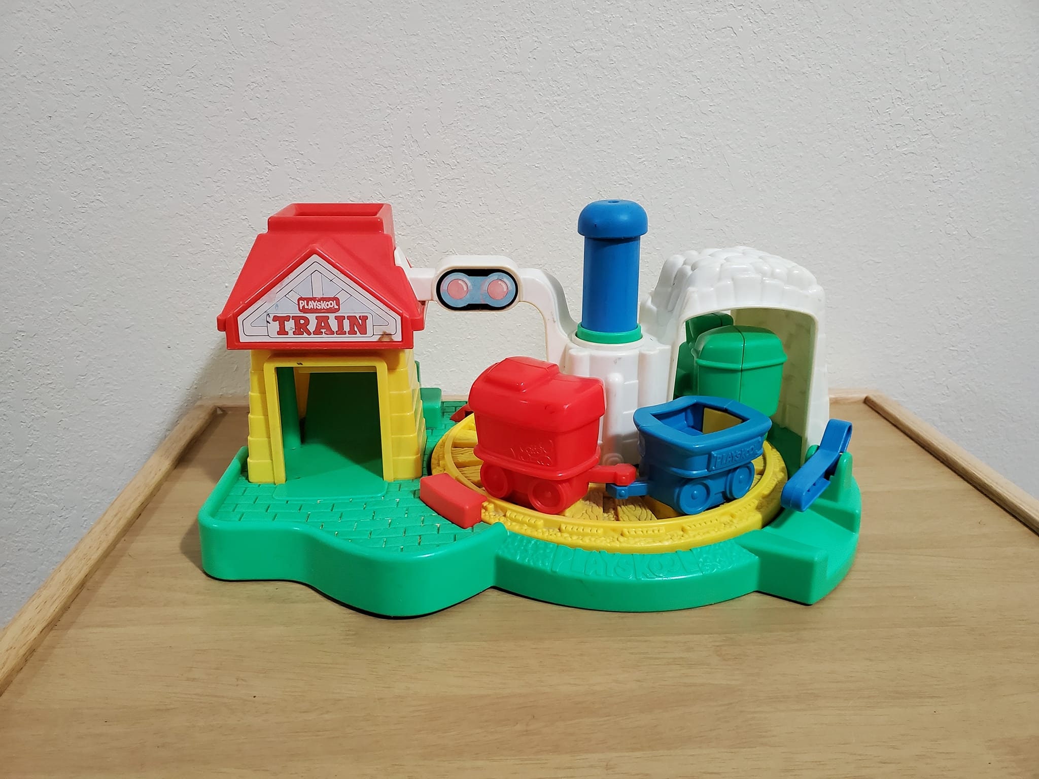 1990 Playskool Push and Go Toy Train Stain Trains, Pretend Play