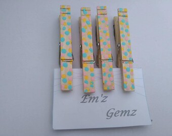 Easter Refrigerator Magnet, Magnetic Clothespins, Spring Decor. Pastel Magnetic Clothespins.
