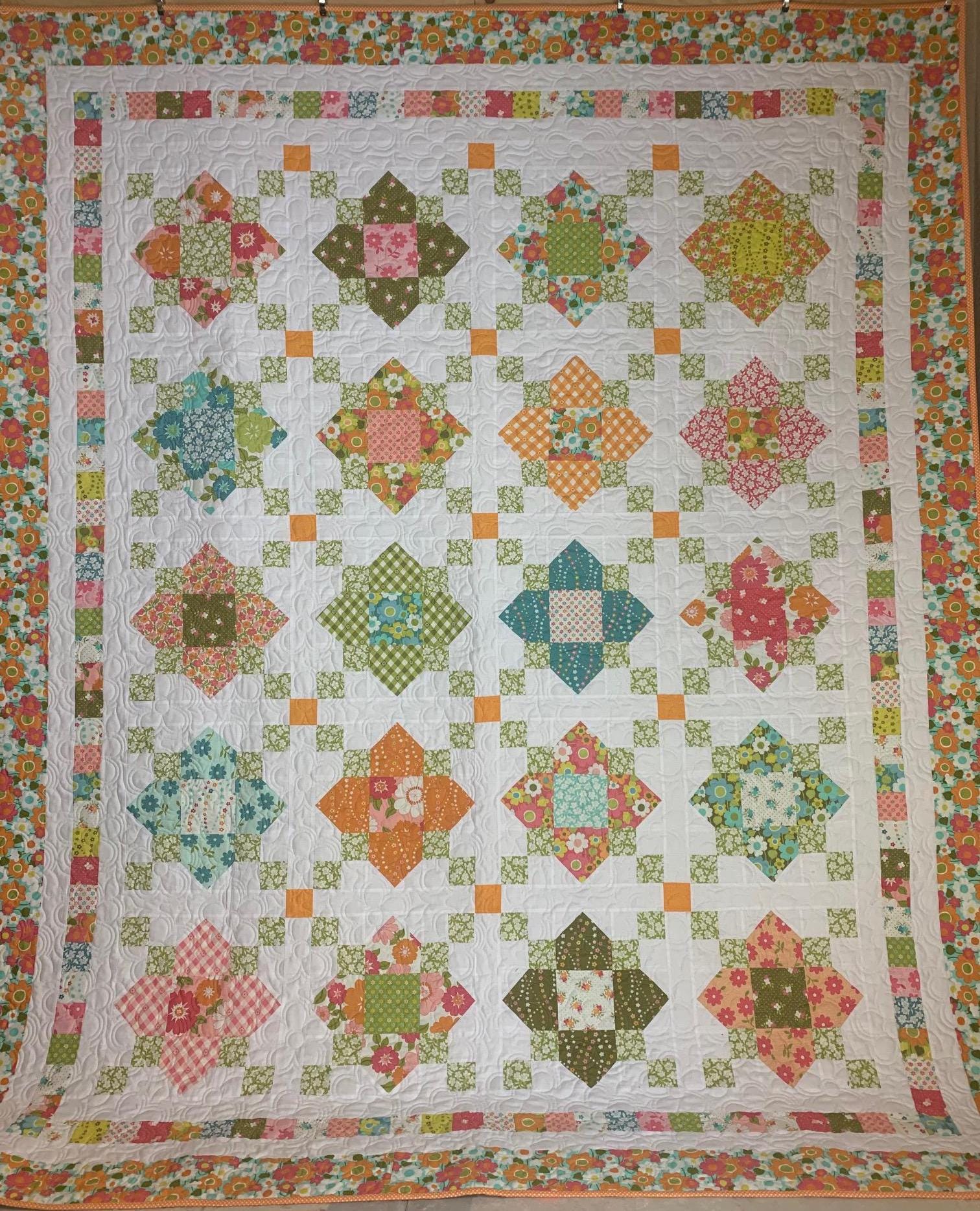 Brady Bunch Fleecedecke – 114 X 152 Cm, Weich & Kuschelig Mit Retro-TV-Design