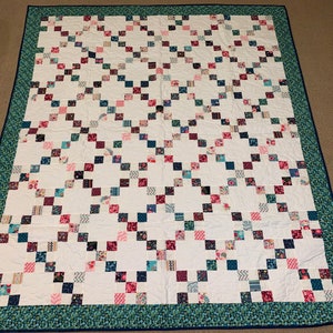 Rosa Irish Chain Quilt