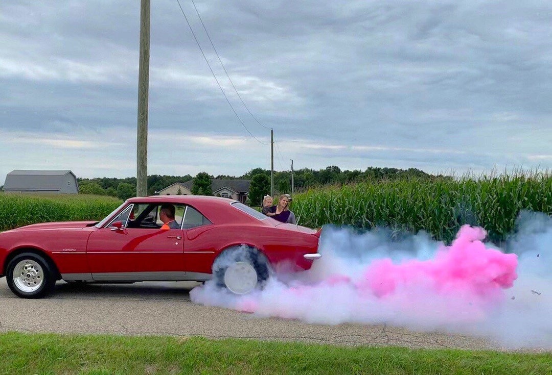 Burnout Gender Reveal | Poof There It Is Yellow / 3 lb