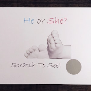 Expédition le jour même ! Cartes à gratter Gender Reveal Day Carte Gender Reveal à gratter Pieds de bébé
