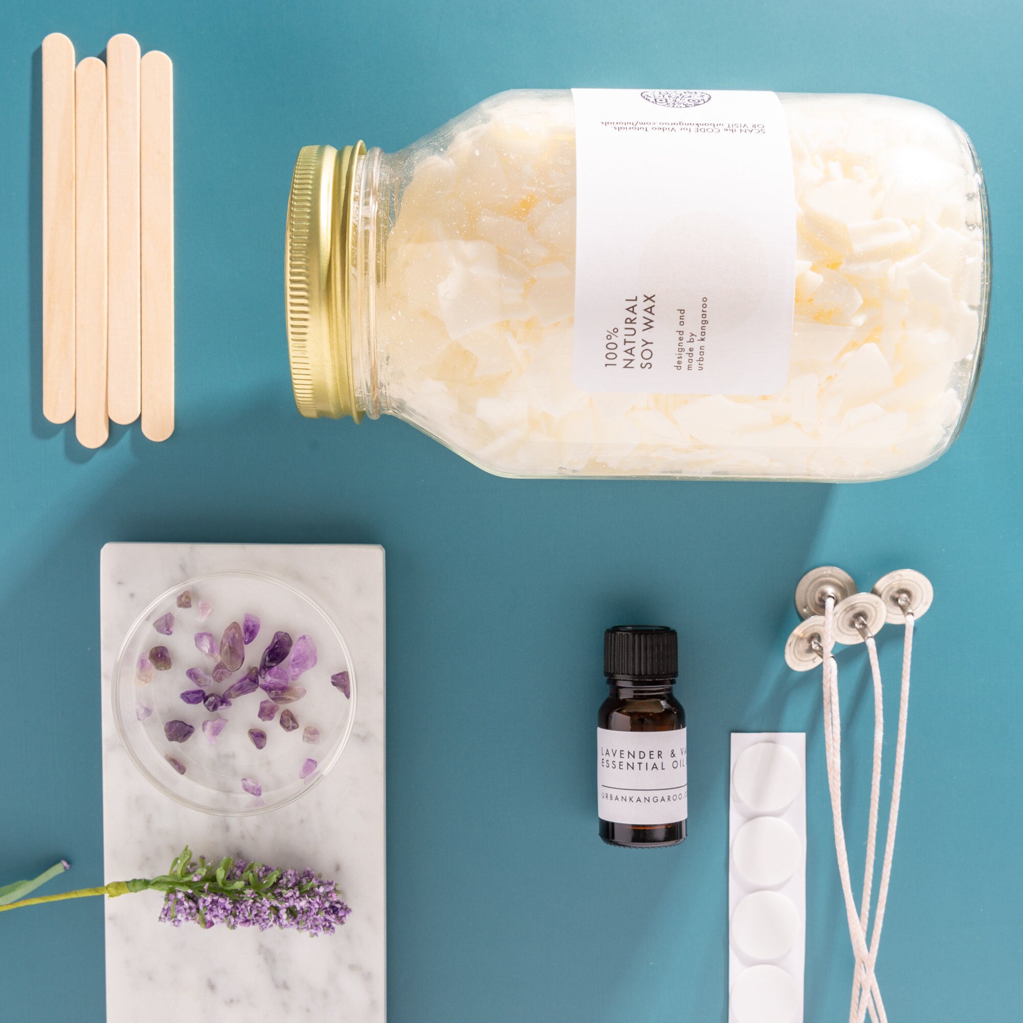 Urban Kangaroo Candle DIY Kit - Pour Yourself a Premium Candle with Y…