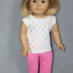 Dotted T-Shirt with Pink Leggings