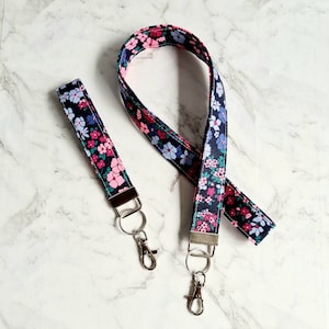 Navy Floral Lanyard/Floral Lanyard/Lanyard Keychain/Navy Blue Lanyard/Flower Lanyard/Work Lanyard/Keychain/Navy Blue Key Fob/Floral Keyfob
