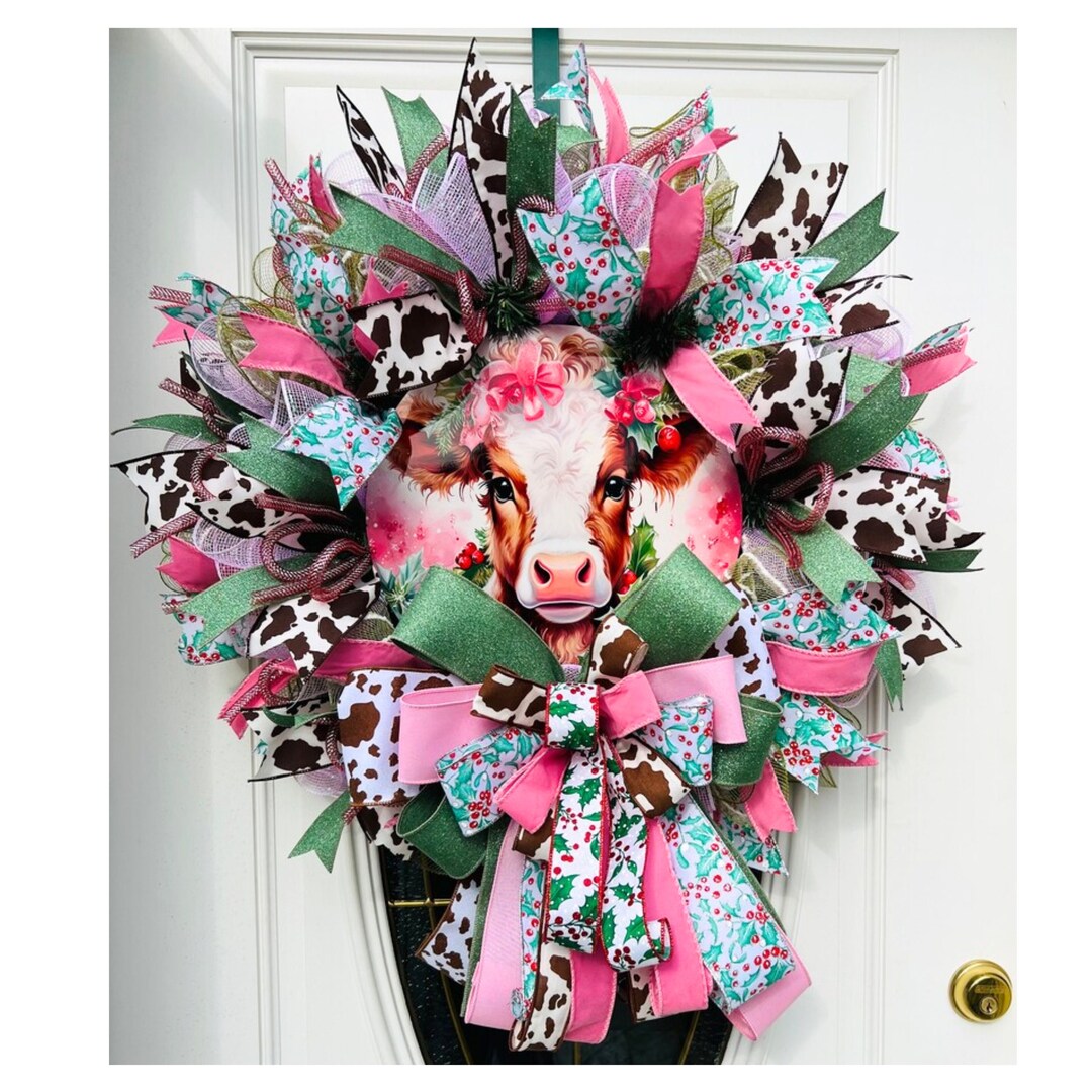 Pink and Green Country Christmas Cow Wreath for Farmhouse Holiday Decor