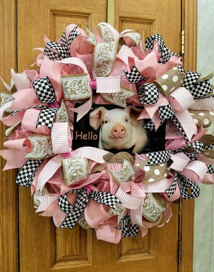Pink Pig Wreath Animal Wreath Farmhouse Decor Pig Decor Etsy