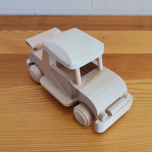 Coche de madera, pequeño automóvil de madera, automóvil sin pintar, automóvil hecho a mano, regalos para niños pequeños, juguetes ecológicos para niños y niñas, regalo de cumpleaños