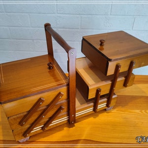 Großes Nähkästchen, Holz Aufbewahrungsbox für Nähzeug, aufklappbare Schmuckschatulle, hellbraunes Holznähkästchen Zieharmonika, Schachtel mit stylischen Deckeln
