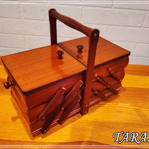 Nähkästchen aus Holz handgemacht, Schmuckkästchen, Schmuckkästchen, einfache Holzaufbewahrung für Nähzeug, Nähkasten Akkordeon, faltbare Schachtel