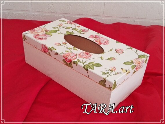 Copri scatola di fazzoletti in legno decoupage: Romanticismo floreale rosa - Italia