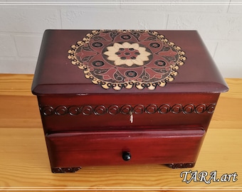 Big jewelry box with mirror and drawer, wooden jewellery holder, jewelry storage, jewelry organizer, gift for woman, brown box with ornament