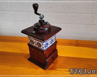 Manual coffee grinder, Coffee mill made from wood and porcelain, Coffee grinder, Handmade wooden and ceramic grinder for coffee beans