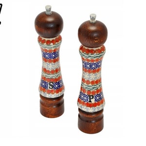 Salt and pepper mill set made from wood and porcelain, Set of salt and pepper grinder, 2 pieces of handmade wooden and ceramic grinders
