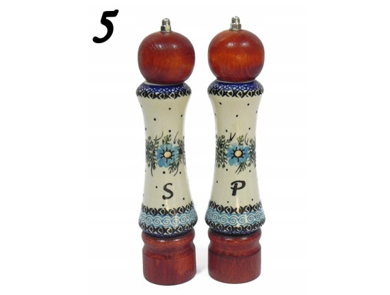 Home EC Salt and Pepper Shaker Set of 2 with Adjustable Pour