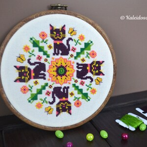 Cat cross stitch pattern - Digital download, Kids room decor and nice cat lover gift