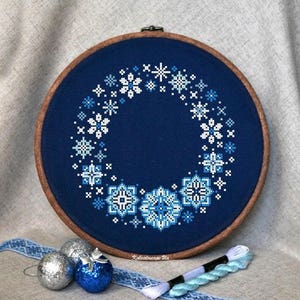 Modern cross stitch digital download cross stitch wall art cross stitch pattern home decor point de croix Winter blue wreath snowflake image 4