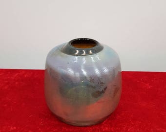 Studio Glass-Grail glass-vase-Karl Walton-Irsierend-um 1970-1